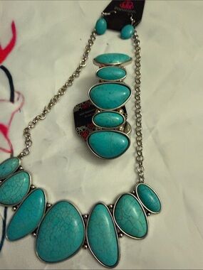 Turquoise Stone Statement Necklace and Earring Set - Women Jewelry